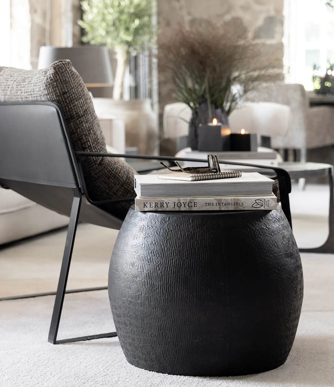 Fiora sidobord antique black/bronze Ø50 cm
