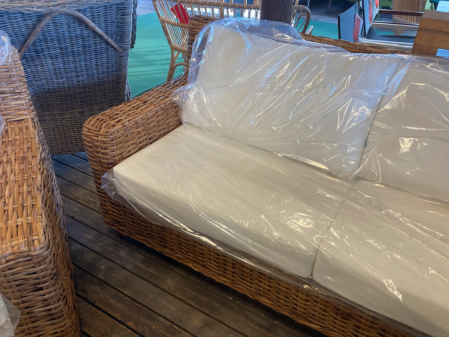 Rossvik soffgrupp rotting