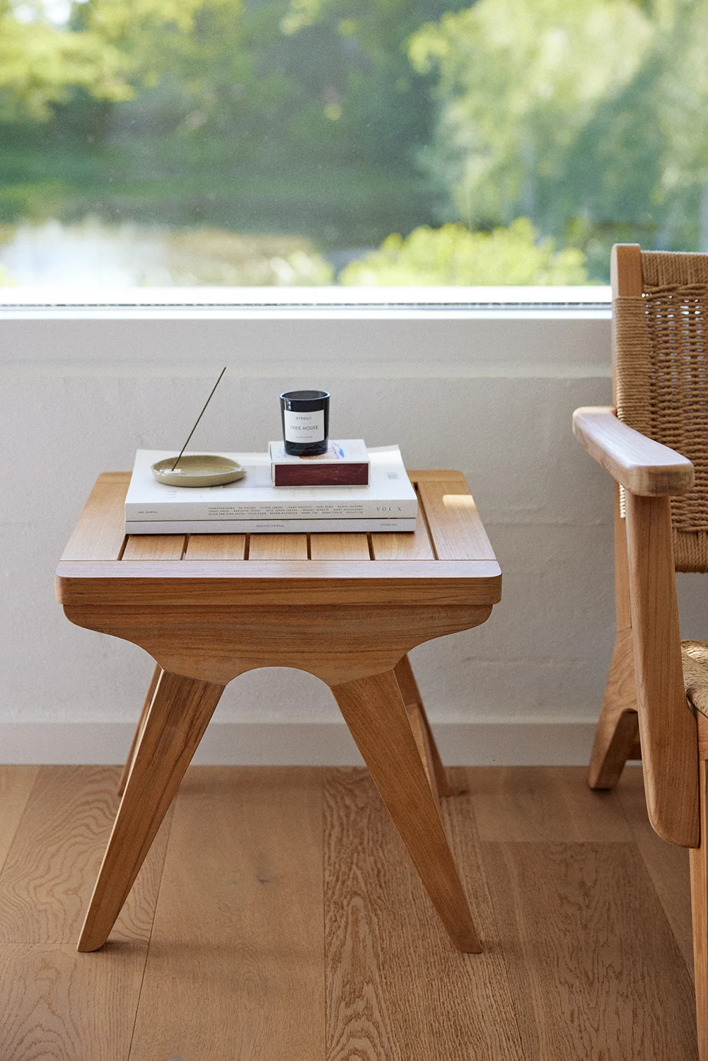 Eya sidobord teak 45x45 cm