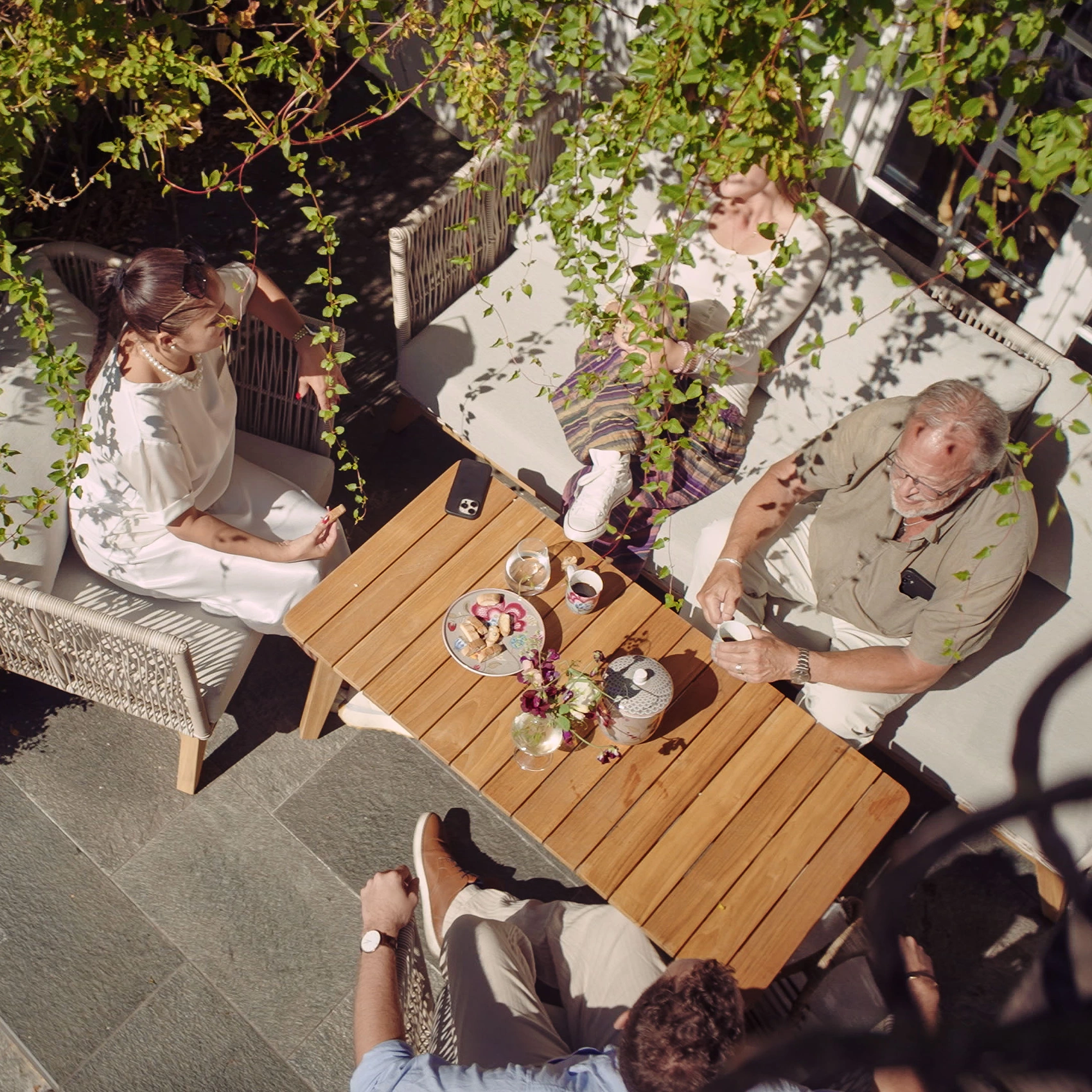 Himmelsnäs soffbord teak 120x60 cm