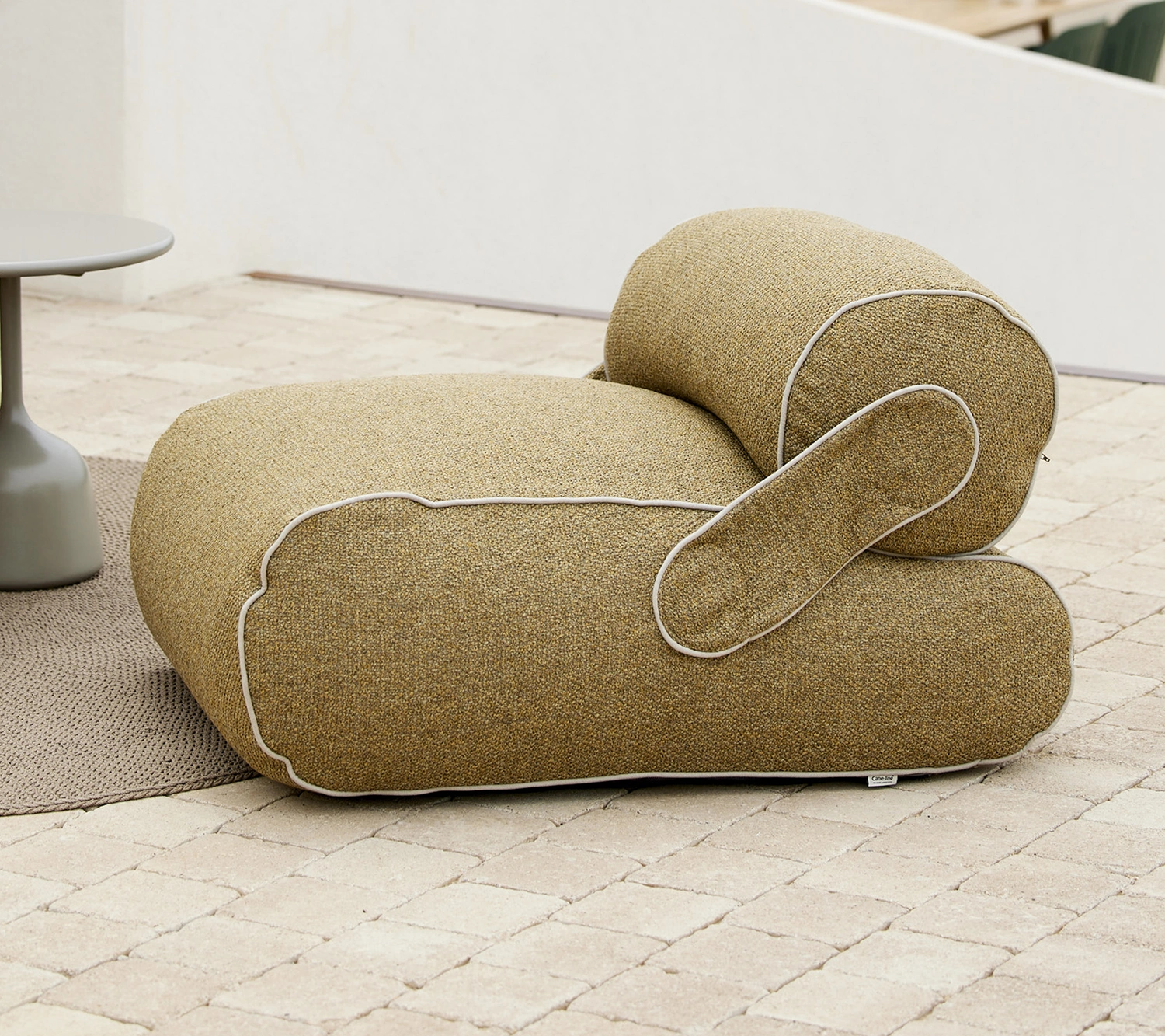 Unite loungefåtölj Turmeric yellow