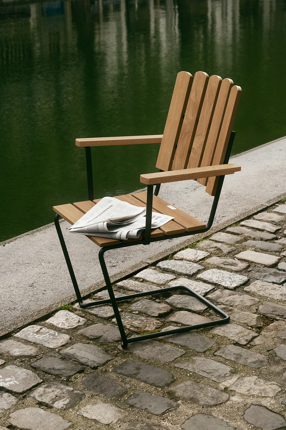 A2 fåtölj teak/svart