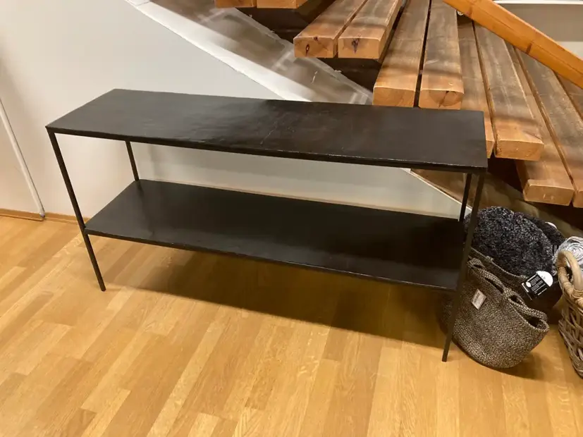 Mille konsolbord svart