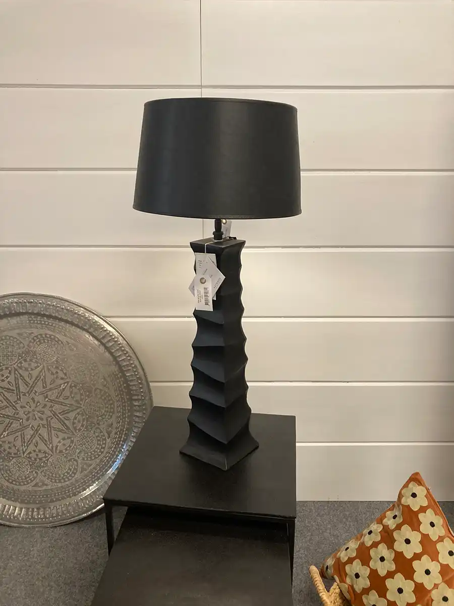 Pisa bordslampa svart/svart