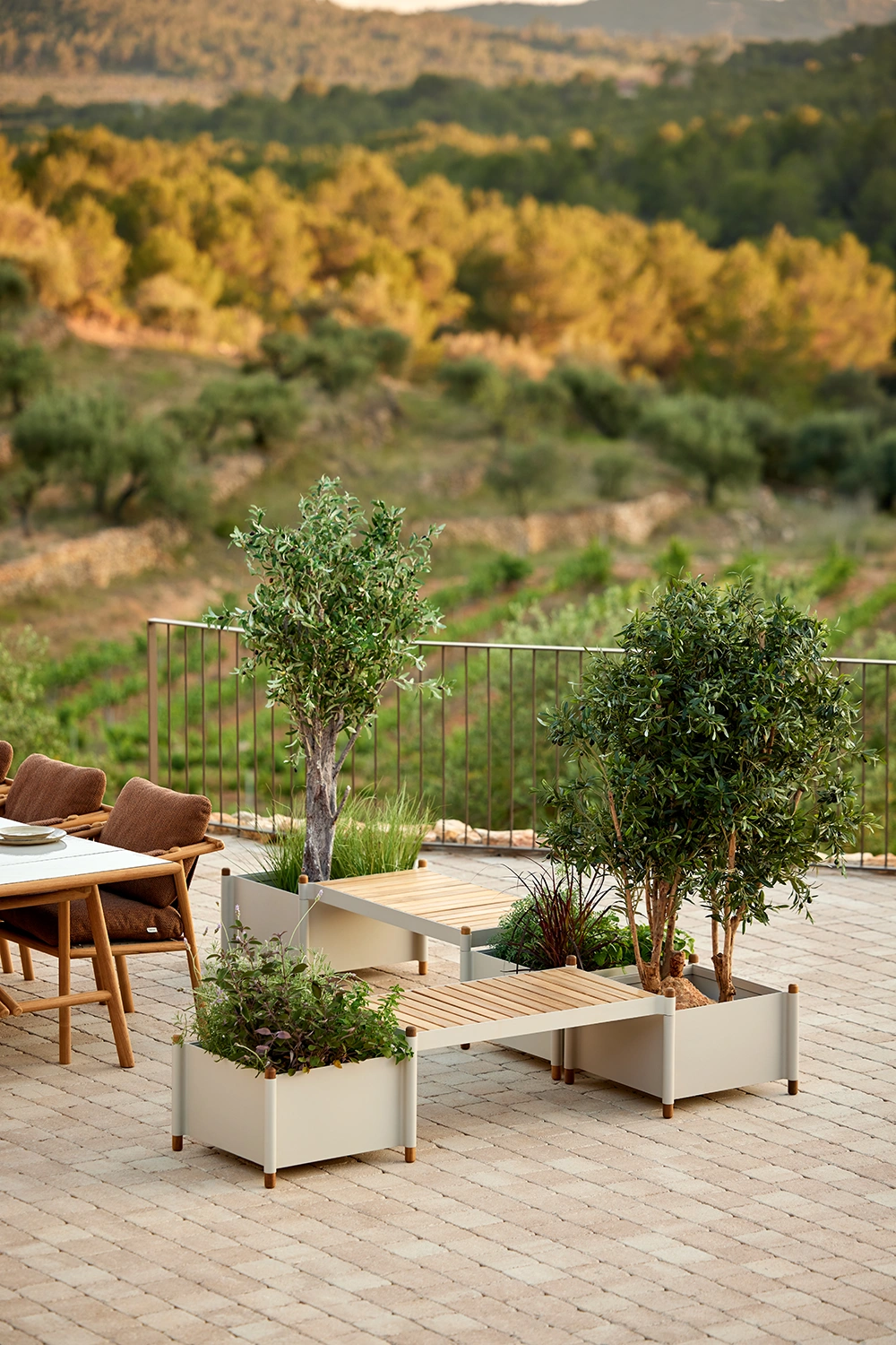 Sticks odlingslåda sand/teak - Bild 5