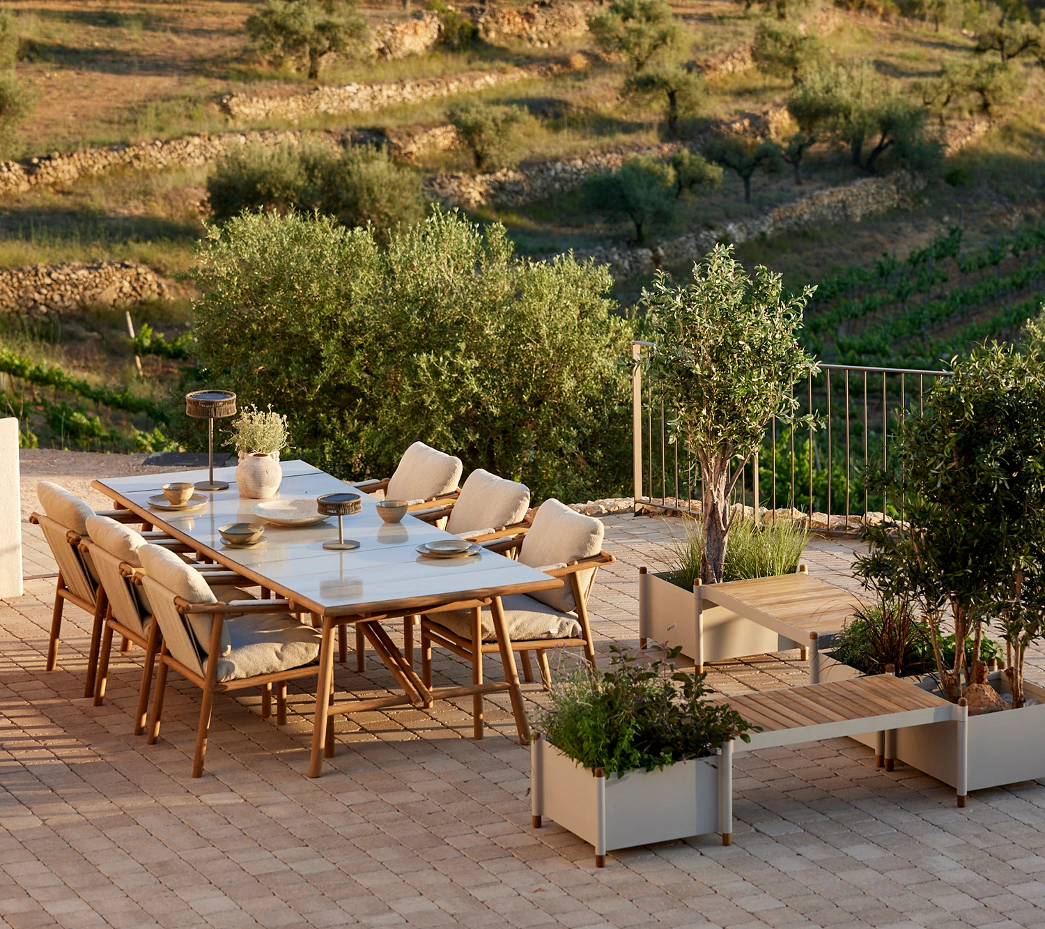 Sticks odlingslåda sand/teak - Bild 6