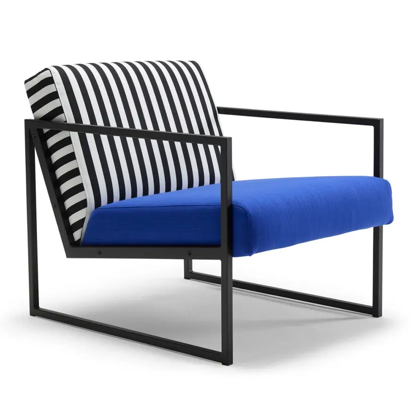 Vikko fåtölj med armstöd Special stripe/blue