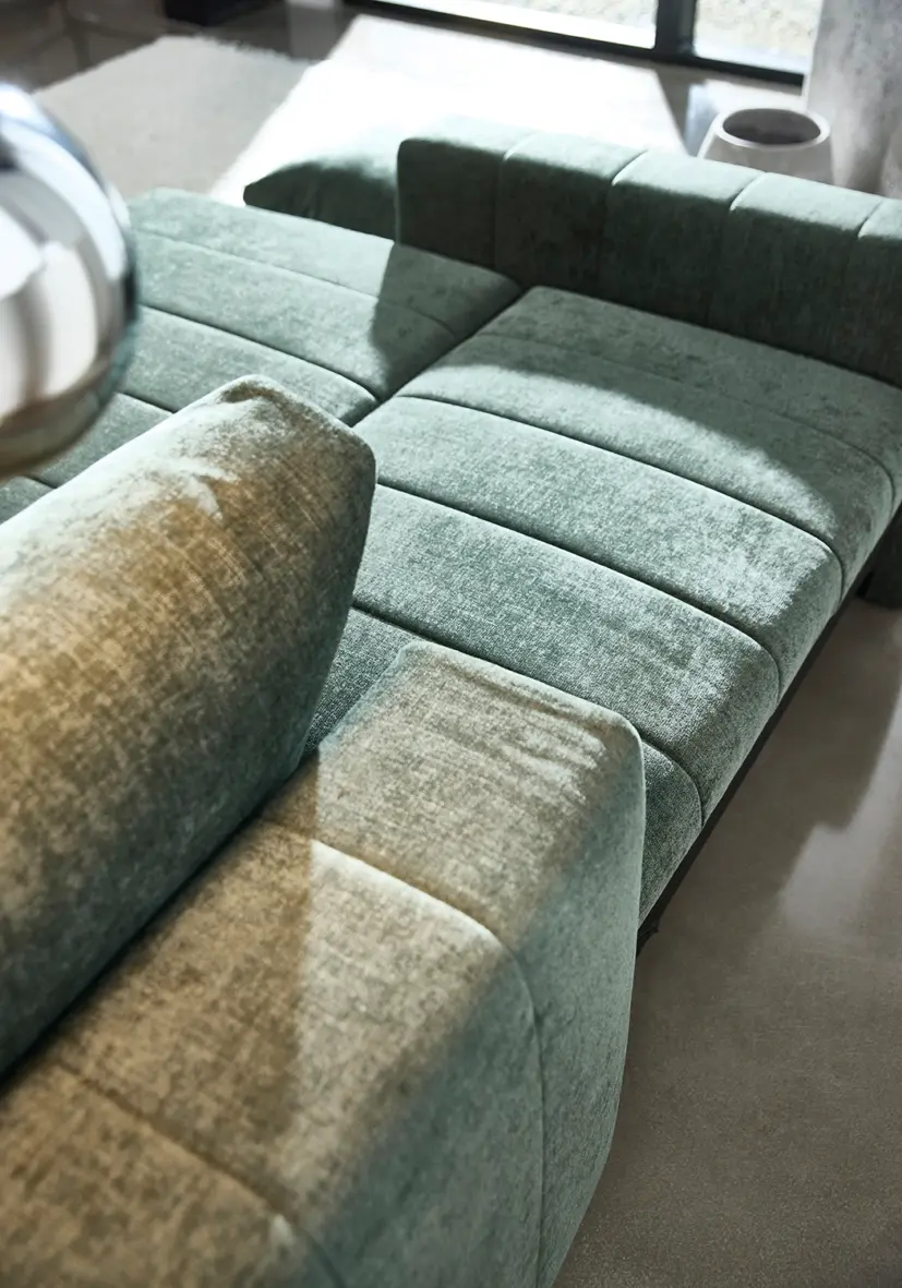 Akello Lounger bäddsoffa med armstöd