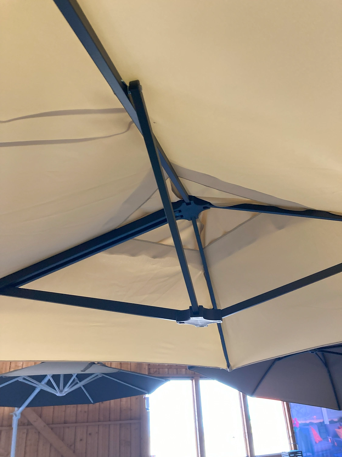 Murano väggparasoll sand 180x180 cm - Bild 5