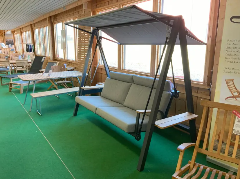 Kungshult hammock mörkgrå inkl. dynor och tak