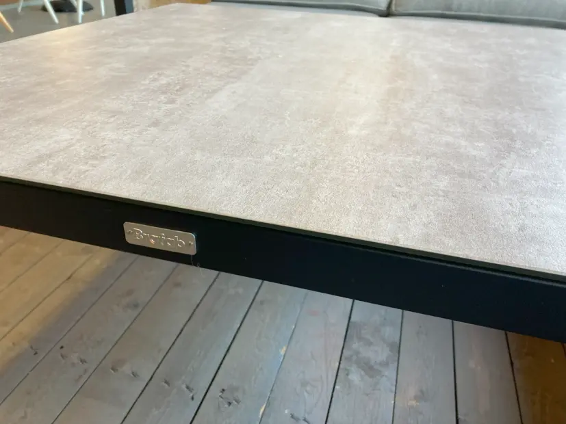 Belfort hörnsoffa svart/pärlgrå, inkl. soffbord