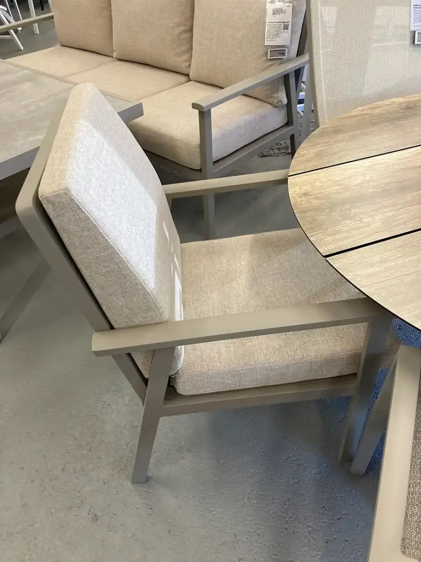 Samvaro karmstol khaki