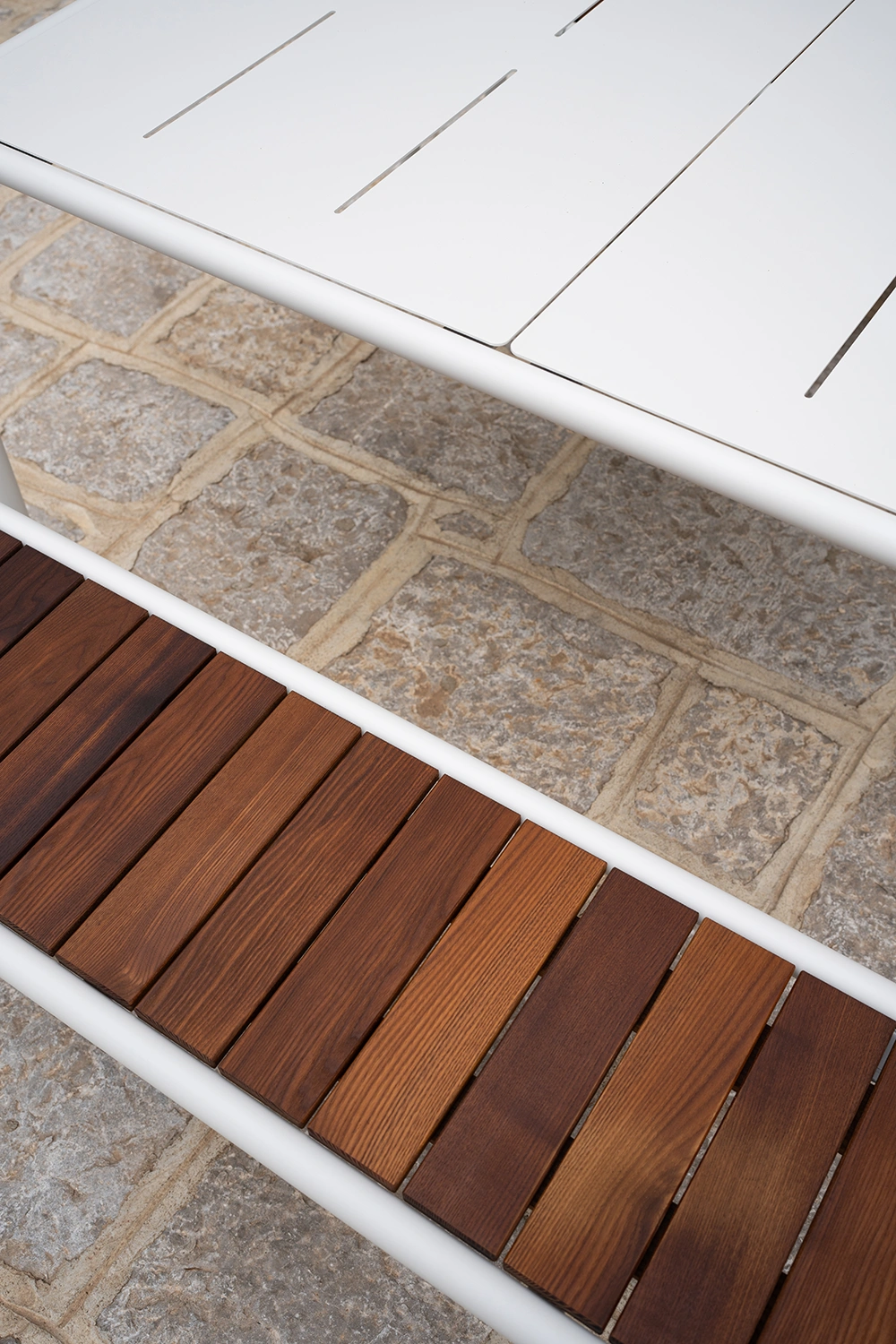 Avanti bänk lång vit/termoask