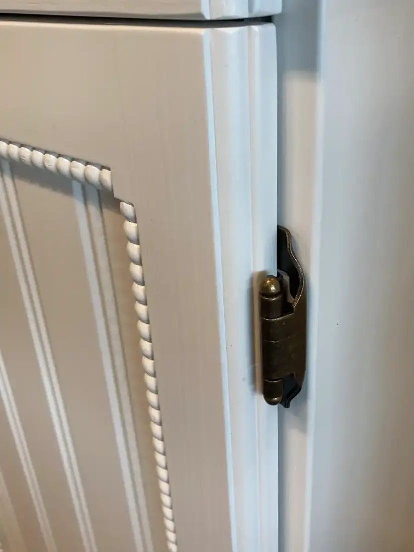 Herrgården sänggavel kritvit 180 cm, inkl. sängskåp