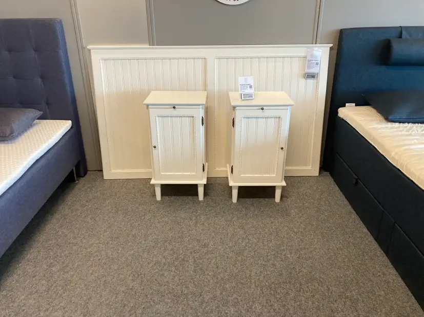 Herrgården sänggavel kritvit 180 cm, inkl. sängskåp