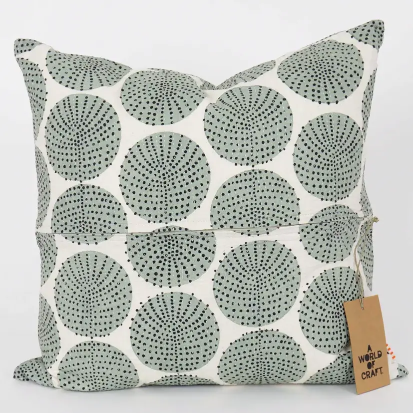 Kuddfodral Dots in Dot mintgrön/svart 50x50 cm