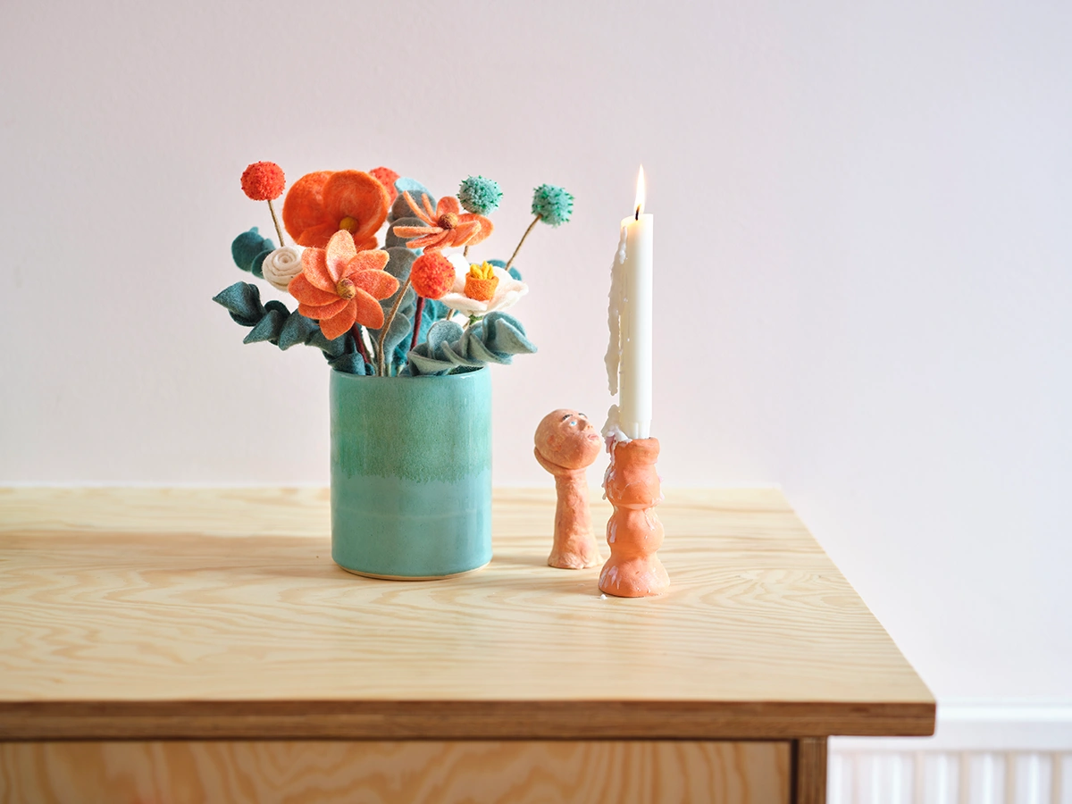 Endless Flower - Tistel, saffron