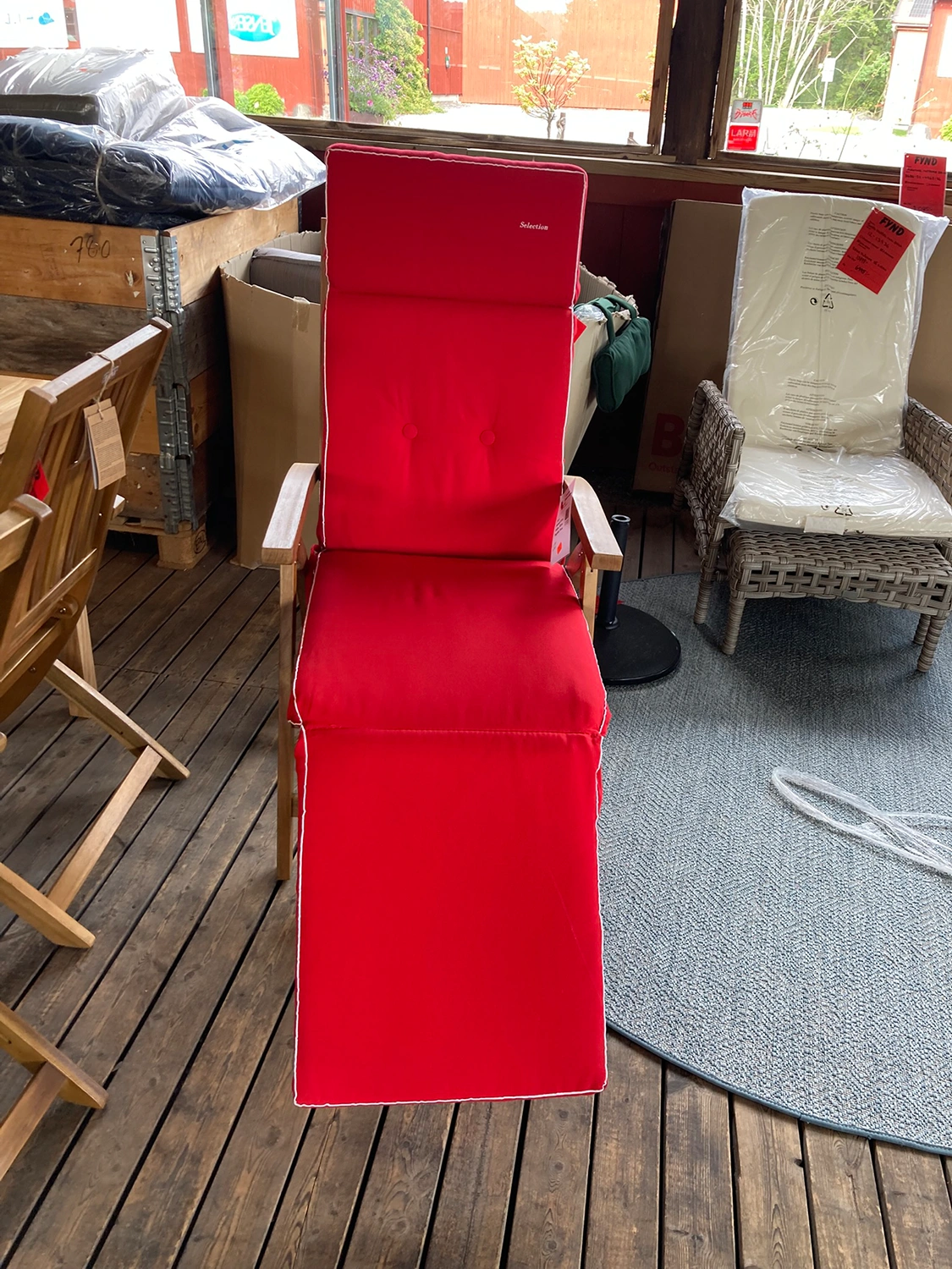 Selection däckstolsdyna röd dralon - B50 cm