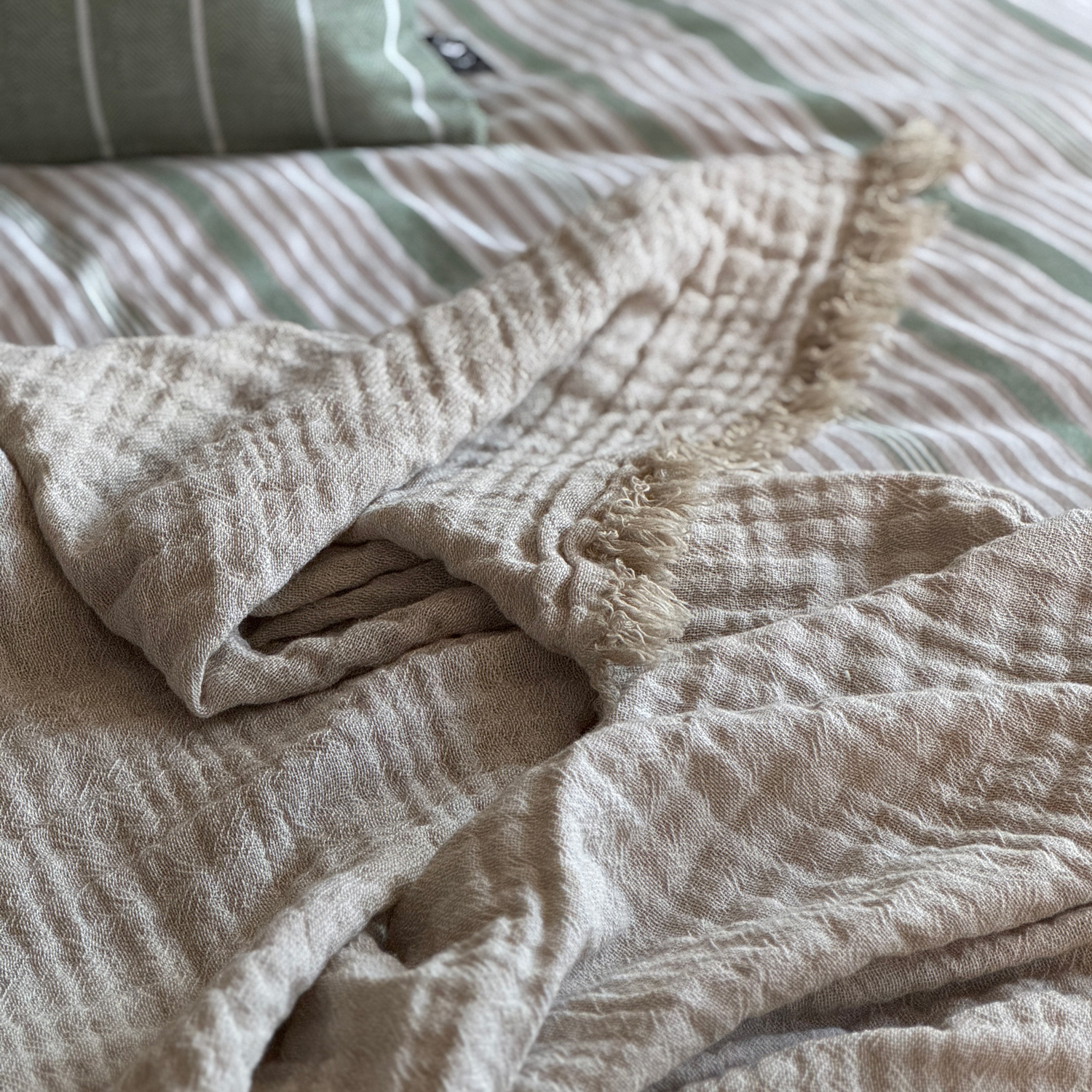 Clara pläd - linne/vit, 130x170 cm