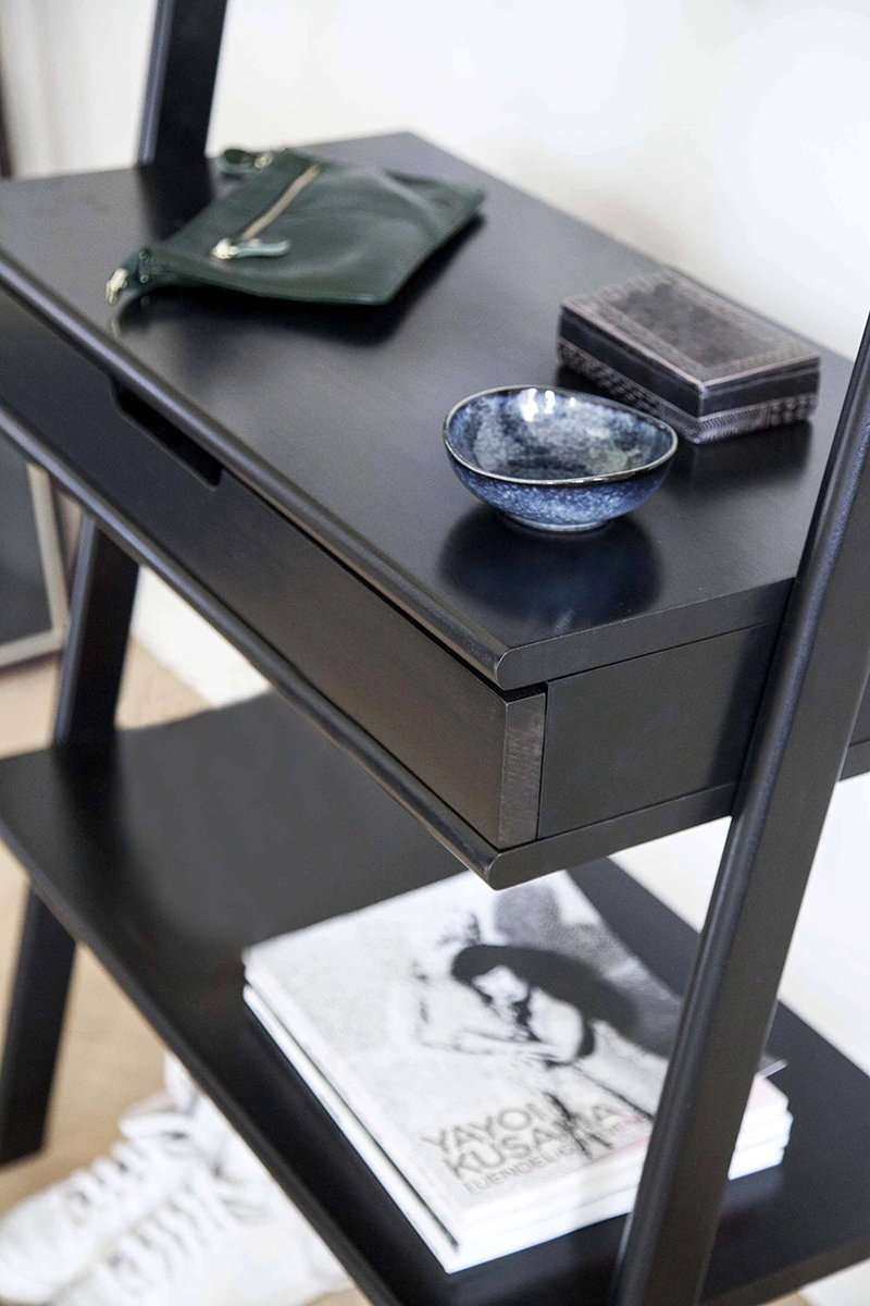 Noble vägghylla med låda - svart