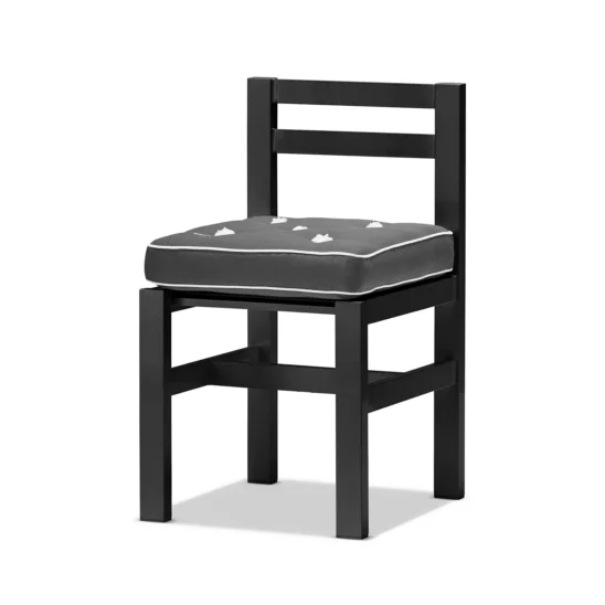 Stol 06 svart aluminium - med dyna