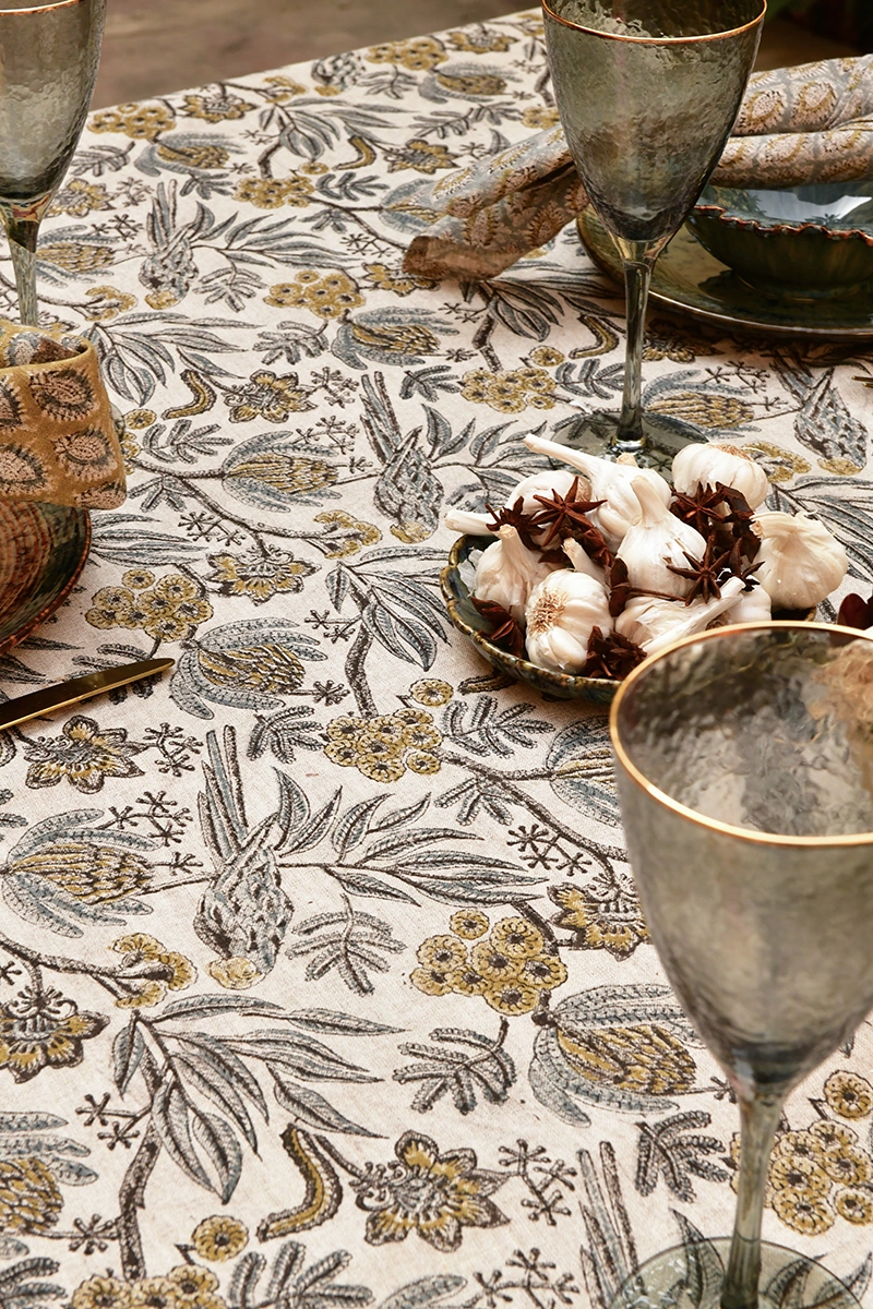 Bordsduk Linne Parrot blå, Ø220 cm