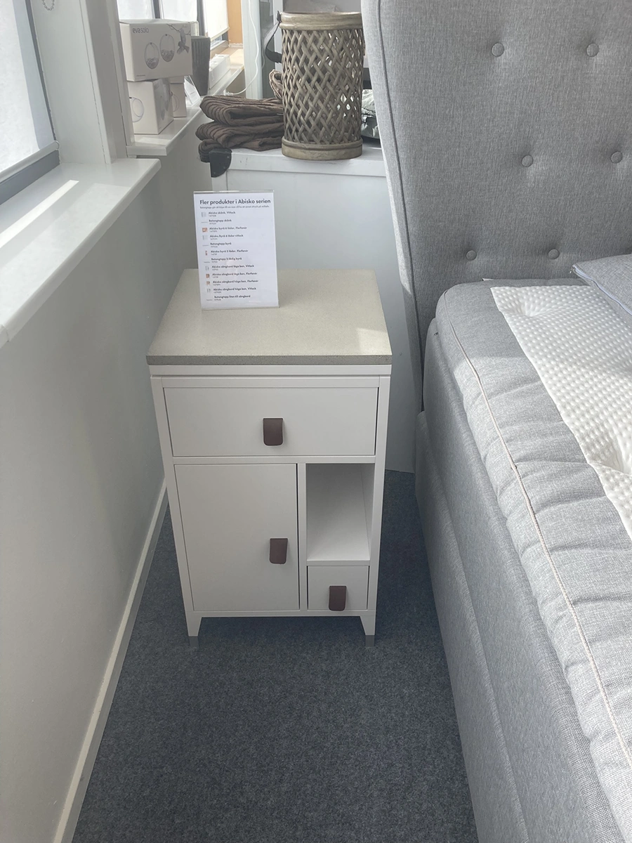 Abisko sängbord - låga ben, vitlack/betong - 2-pack