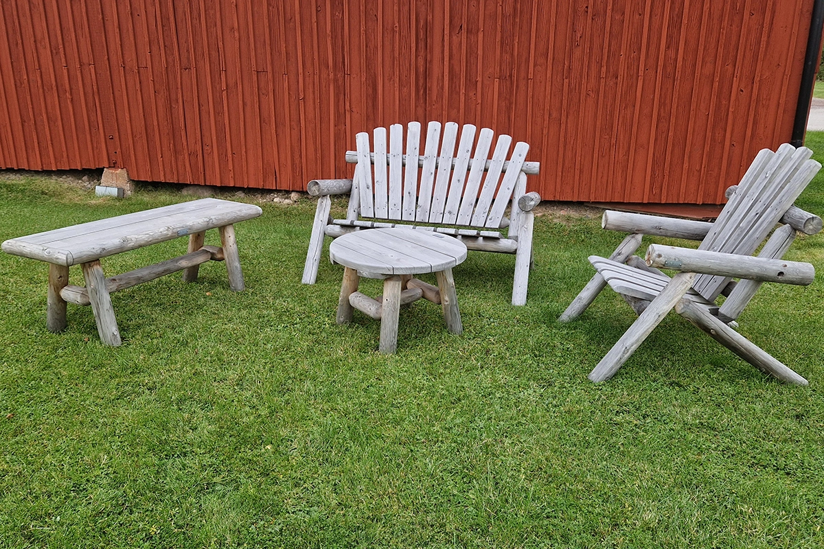 Log trädgårdsgrupp cederträ