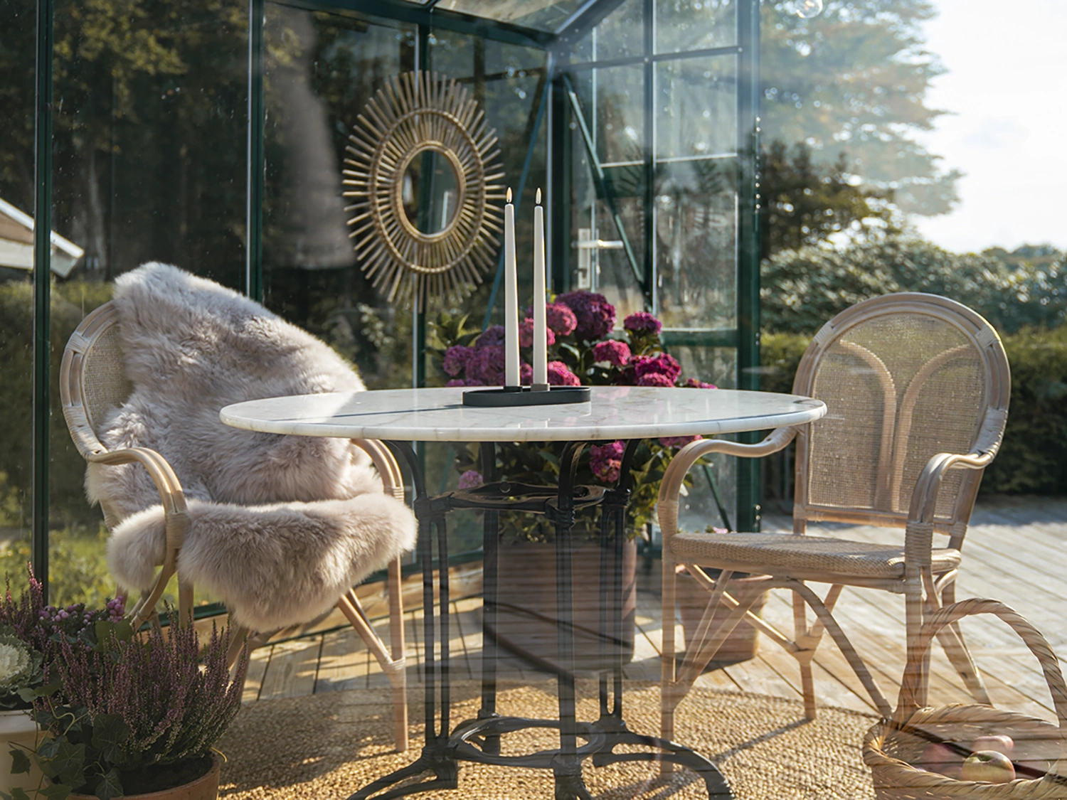 Miljöbild på Silja caféset.