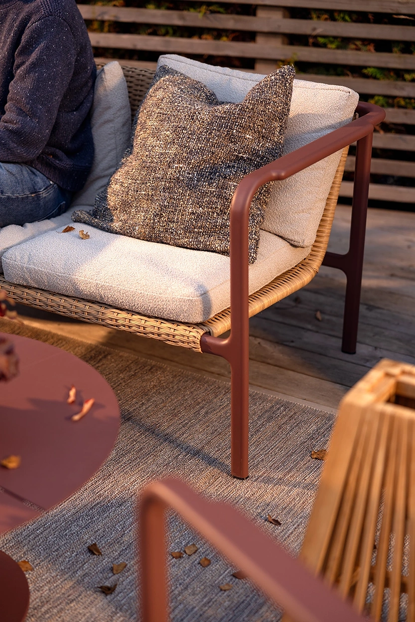 Motty fåtölj zin red/teddy beige