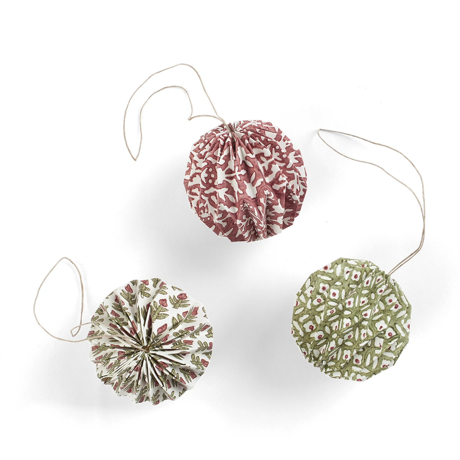 Product Image for Julgranskulor röd/grön - set med 3 olika mönster