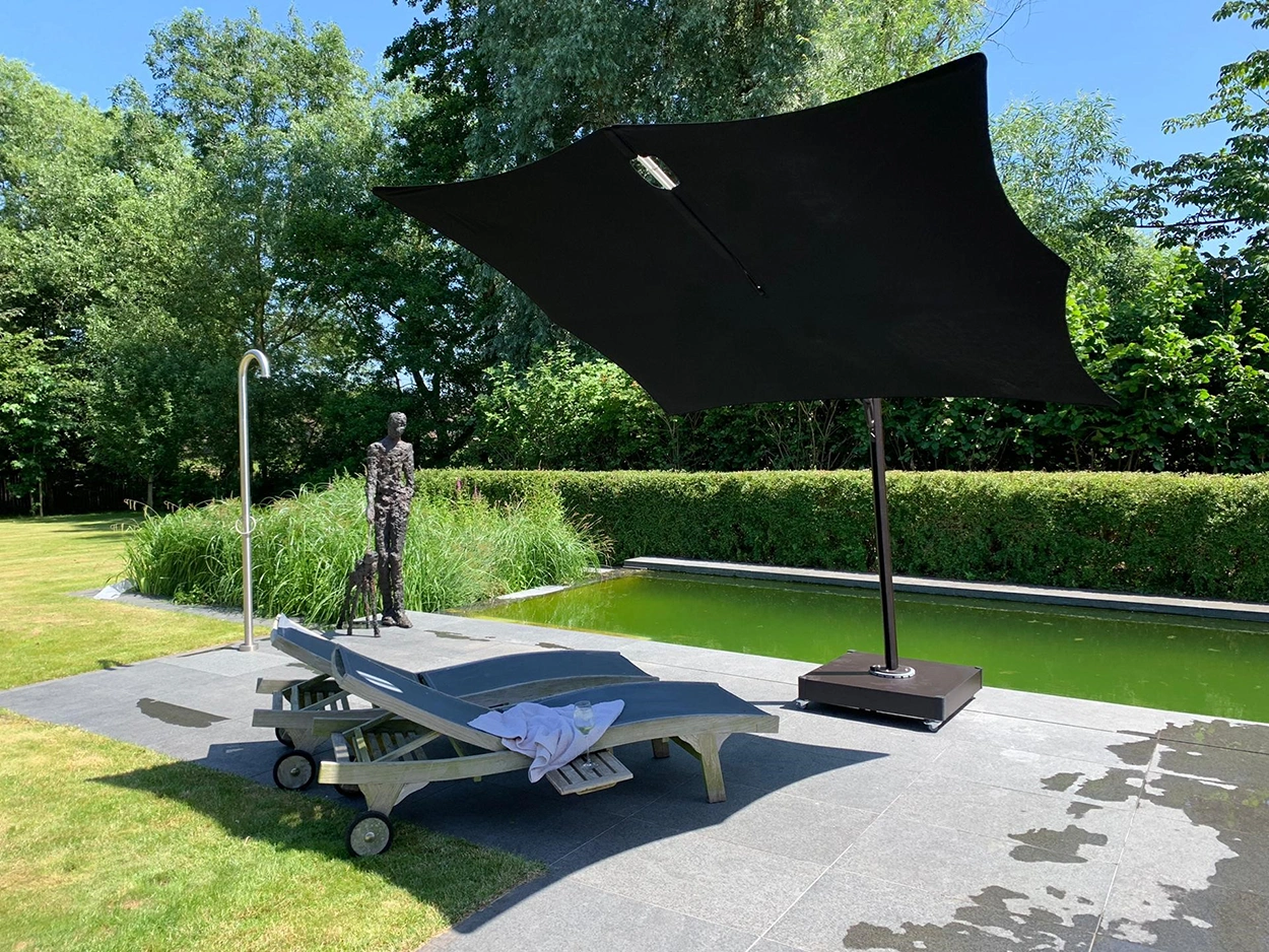 Spectra Forward 80° parasoll - svart, 300x300 cm