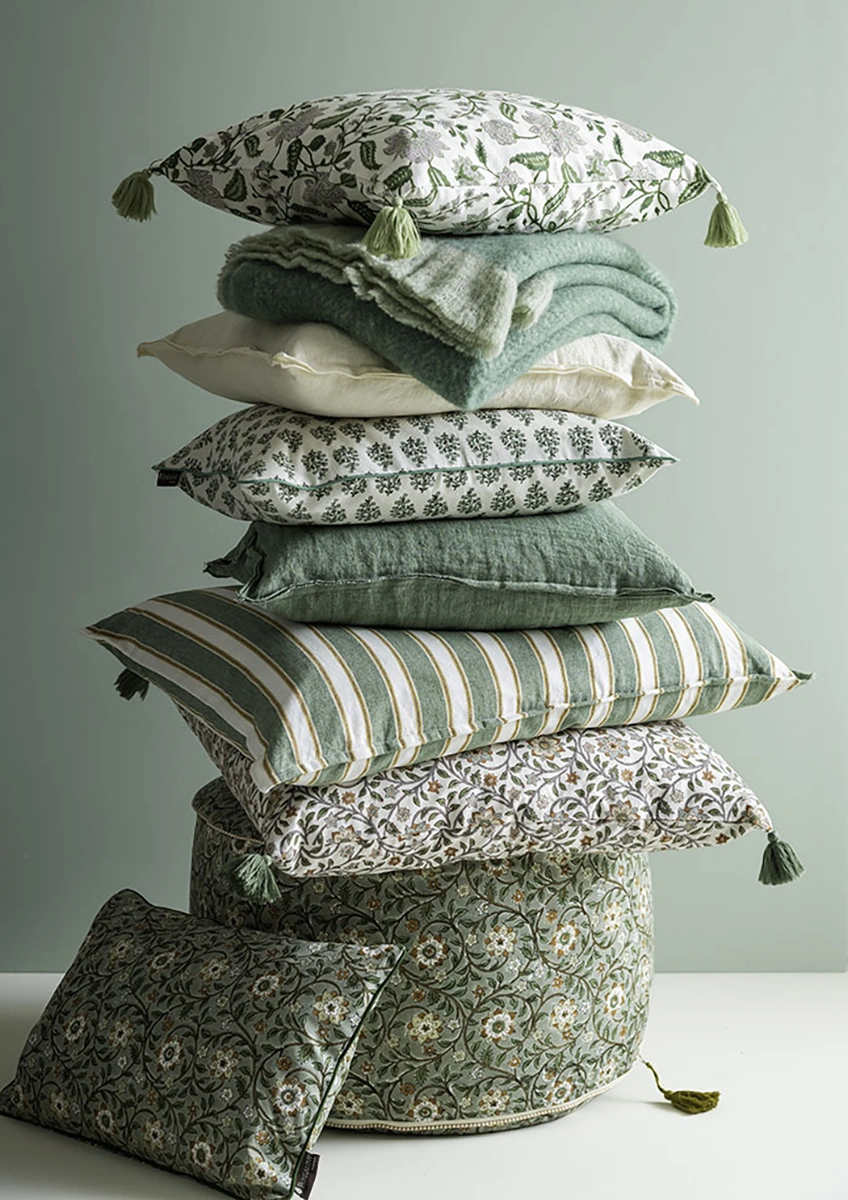 Kuddfodral Divya Parrot 50x50 cm