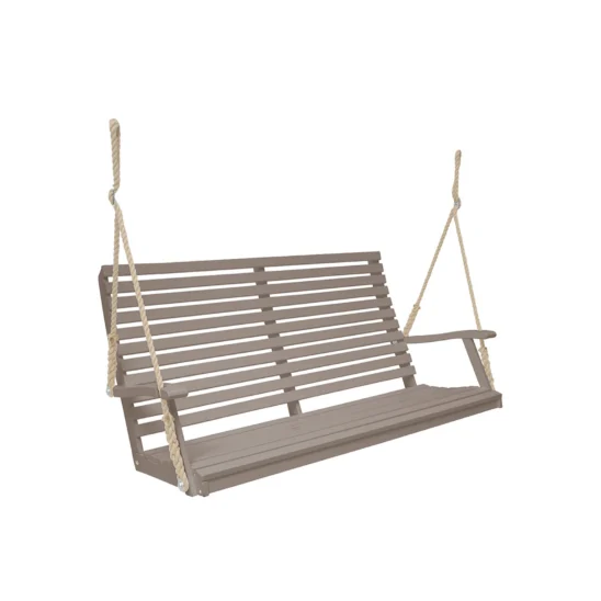 Marstrand gunga i färgen sand.