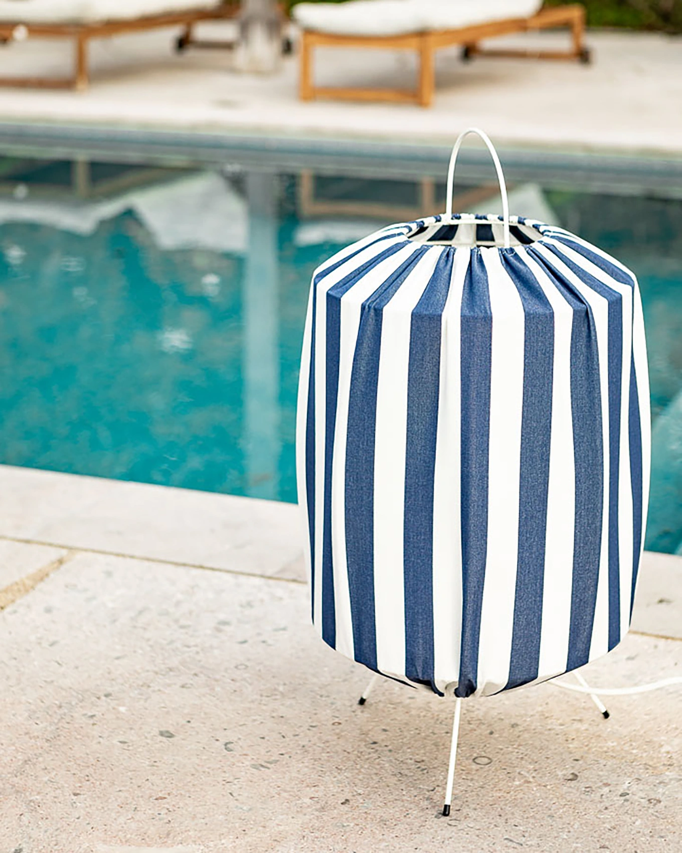 Capri golvlampa randig blå/vit