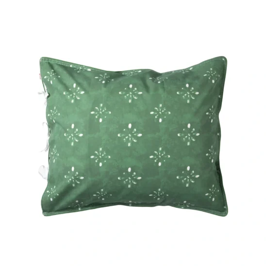 Shyness Watercolour örngott grön 50x60 cm