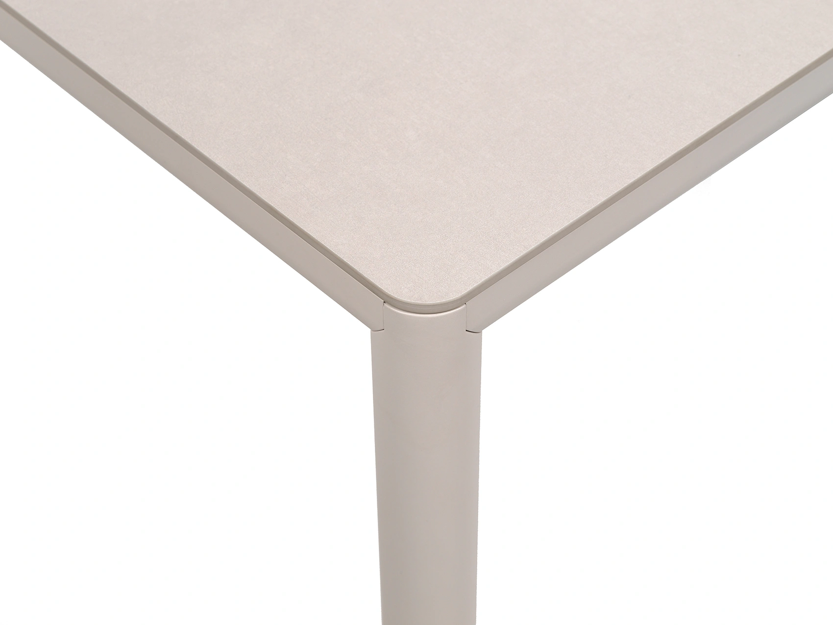 Piave matbord beige 140x80 cm